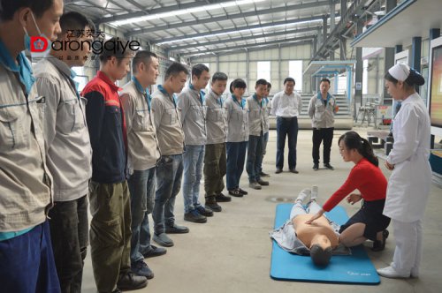 我司成功開展現場急救培訓與健康知識講座